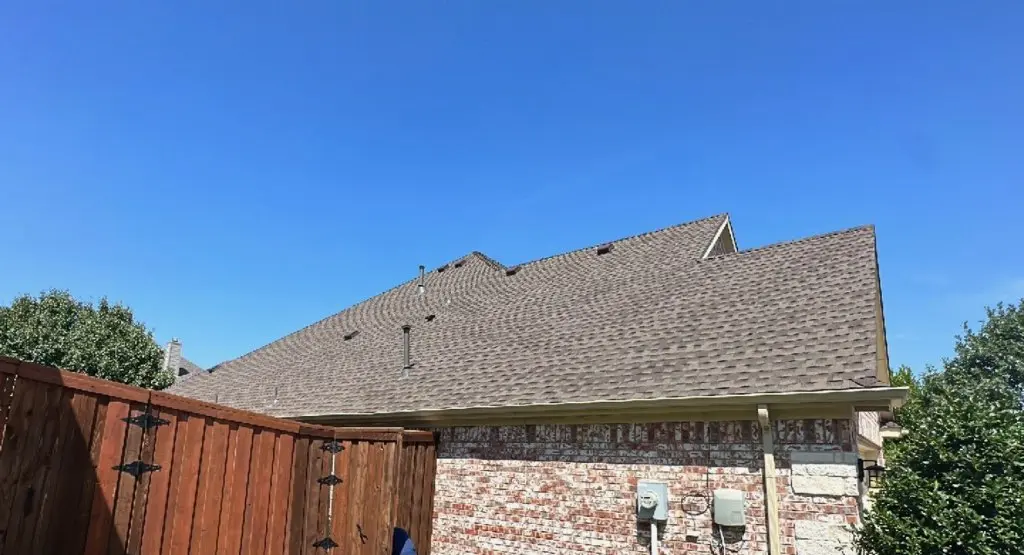 Completed roof replacement project in Logan